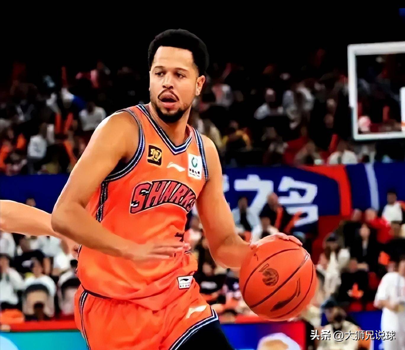 转会期广厦男篮调整名单以备法国杯；更衣室发声环节打磨；震撼外界；赛程密集仍需轮换的简单介绍